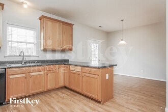 651 Cotton Brook Dr in Fuquay Varina, NC - Building Photo - Building Photo