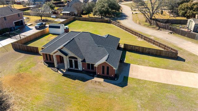 6811 Singleton Rd in Midlothian, TX - Building Photo