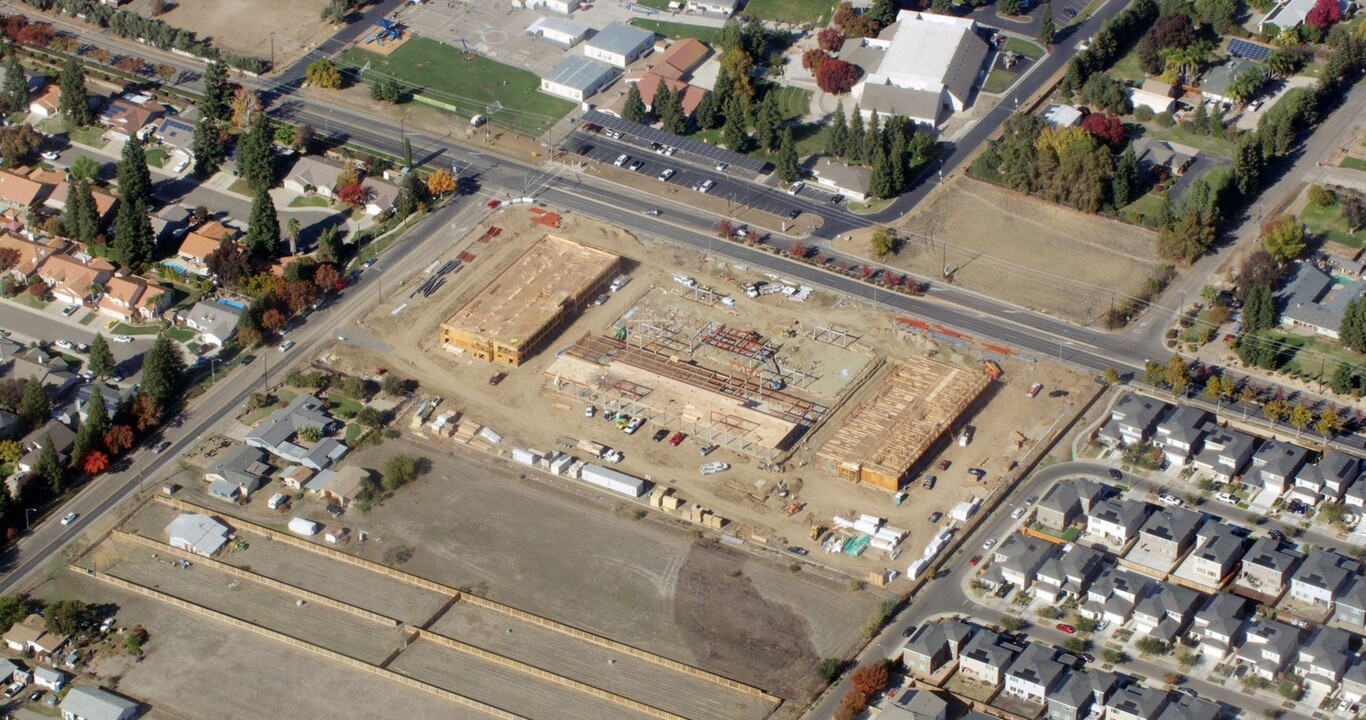 The Hub in Merced, CA - Building Photo