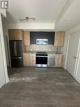 1350 Ellesmere Rd in Toronto, ON - Building Photo - Building Photo