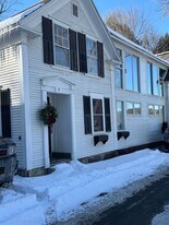51 Terrace St in Woodstock, VT - Building Photo