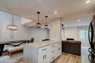 9769 Caminito Doha in San Diego, CA - Building Photo - Building Photo