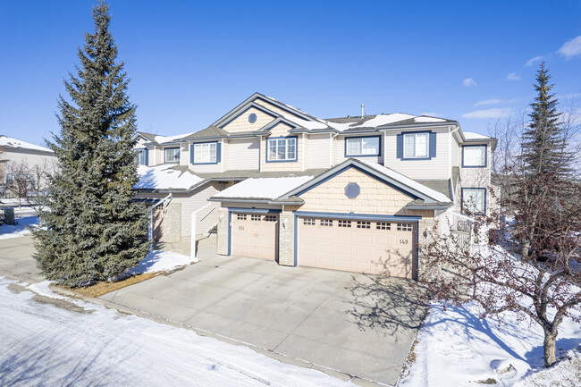 The Outlook of West Citadel in Calgary, AB - Building Photo - Building Photo