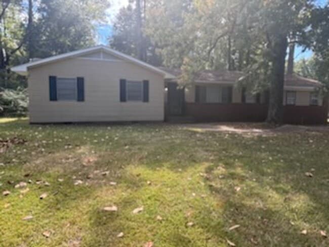 5650 Brentwood Dr