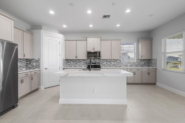 property at 14192 Lacebark Ln