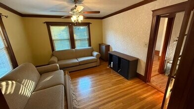 6 Narragansett St in Boston, MA - Building Photo - Building Photo