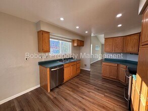 3522 Smoketree Ave in Carson City, NV - Building Photo - Building Photo