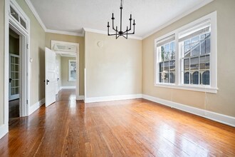 1153 Caroline Ave in Mobile, AL - Building Photo - Building Photo