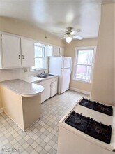 288 Granada Ave in Youngstown, OH - Building Photo - Building Photo