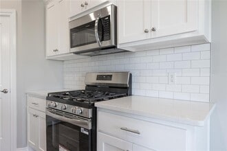 1013 SE 30th St in Moore, OK - Building Photo - Building Photo