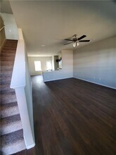 1661 Edinburgh Dr in Centerton, AR - Foto de edificio - Building Photo