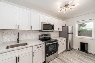 Sherwood Flats in Norfolk, VA - Building Photo