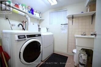 32 Beatrice St in Toronto, ON - Building Photo - Building Photo