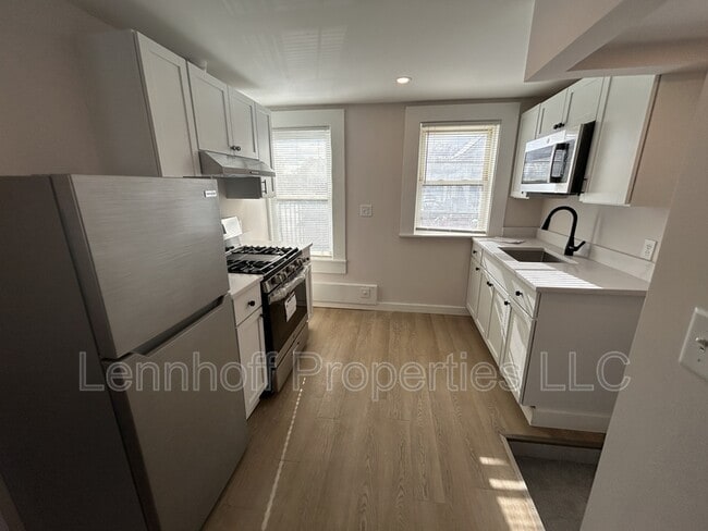 property at 31 Hilton St