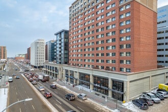 Mayfair Village South in Edmonton, AB - Building Photo - Building Photo