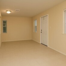 3115 2nd St, Unit AptA in Ft. Myers, FL - Building Photo - Building Photo