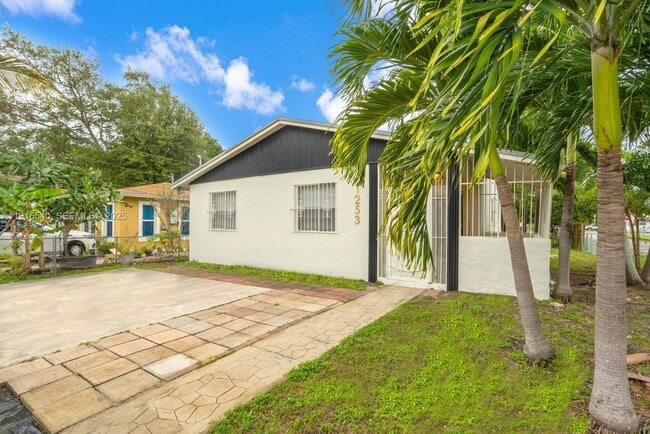 property at 1253 NW 44th St