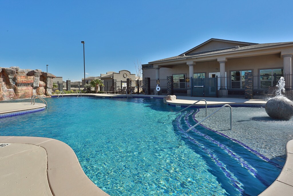 Three Palms Apartments in El Paso, TX