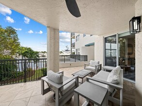 1050 Seminole Dr in Fort Lauderdale, FL - Building Photo - Building Photo