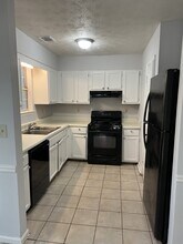 5623 Stonington Trace Pkwy in Stone Mountain, GA - Building Photo - Building Photo