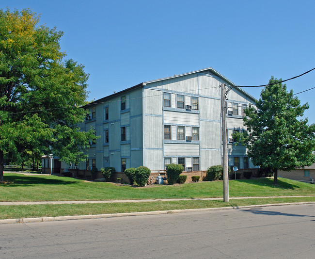 1414 Mcarthur Ave in Dayton, OH - Foto de edificio - Building Photo