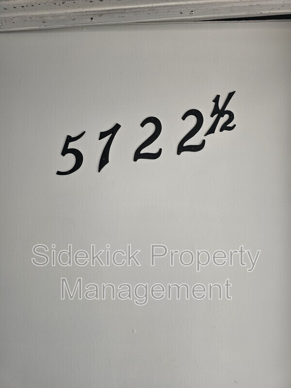 property at 5722 E Beverly Blvd