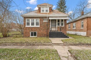 4346 Massachusetts St in Gary, IN - Building Photo