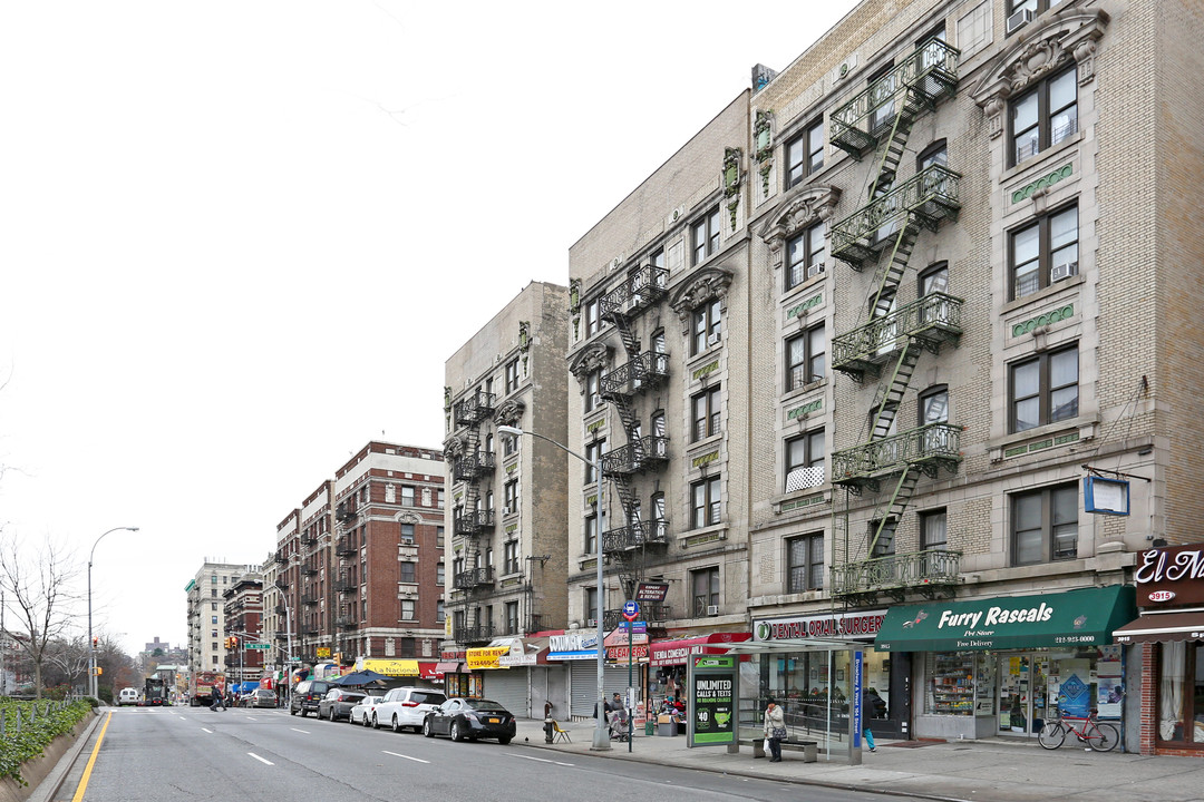 601 West 163rd Street in New York, NY - Building Photo