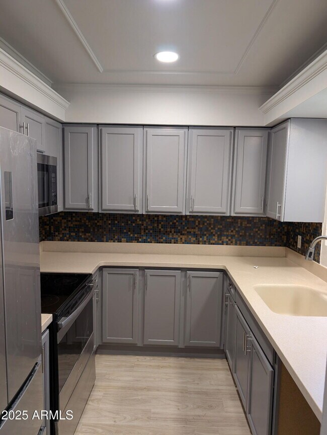 7126 N 19th Ave in Phoenix, AZ - Building Photo - Building Photo