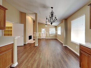 2903 Windy Hollow Ln in Dickinson, TX - Building Photo - Building Photo