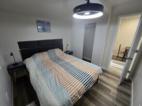 4239 Montalvo St in San Diego, CA - Foto de edificio - Building Photo