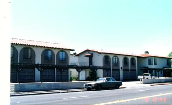 Casa Sobrante Apartments in El Sobrante, CA - Building Photo - Building Photo