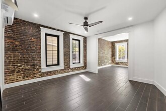 138 Central Ave in Jersey City, NJ - Building Photo - Building Photo