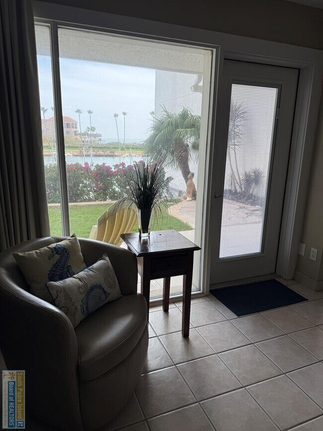 6201 Padre Blvd in South Padre Island, TX - Building Photo - Building Photo