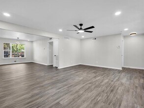 4009 Sweetbriar Dr in Garland, TX - Building Photo - Building Photo