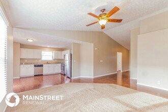 7319 Orchard Lake Blvd in Louisville, KY - Building Photo - Building Photo