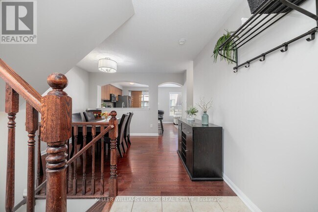 926 Burrows Gate in Milton, ON - Building Photo - Building Photo
