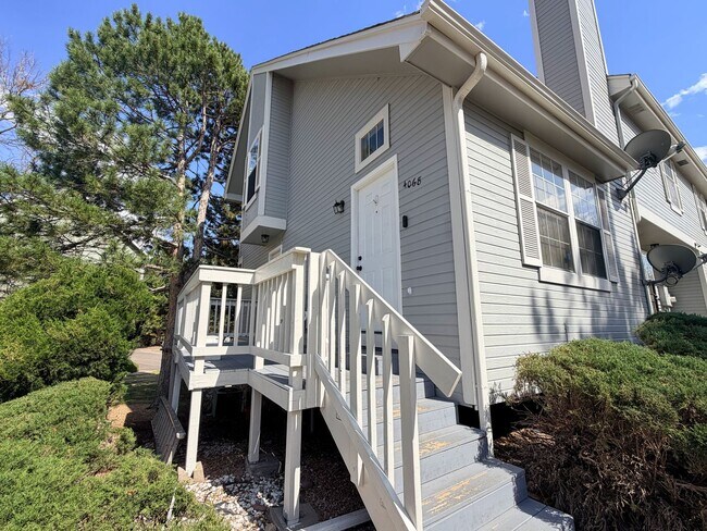 4068 S Richfield Way in Aurora, CO - Building Photo - Building Photo