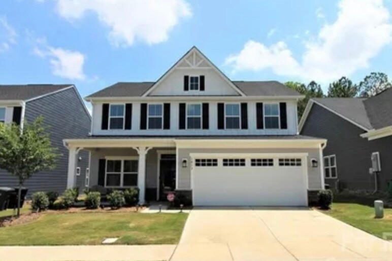 1913 Tin Roof Ln in Monroe, NC - Building Photo