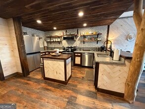 85 Dixieland Ln in Clayton, GA - Building Photo - Building Photo