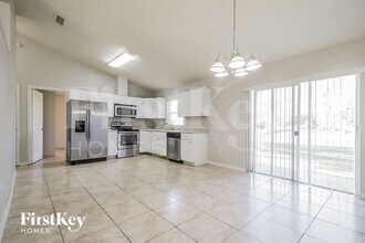 315 Caen Ct in Kissimmee, FL - Building Photo - Building Photo