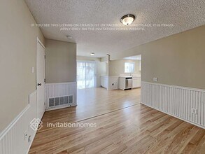 11516 Shugart Way in Riverside, CA - Building Photo - Building Photo