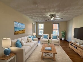 25 Chelsea St, Unit 3 in Boston, MA - Foto de edificio - Building Photo