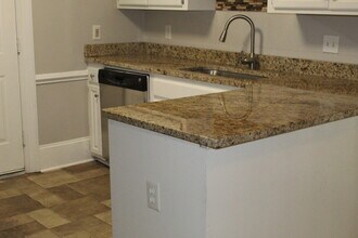 113 Forrister St in Columbia, SC - Foto de edificio - Building Photo