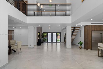 3000 Riverland Rd in Fort Lauderdale, FL - Building Photo - Building Photo