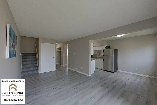 property at 124 Centennial Crt NW