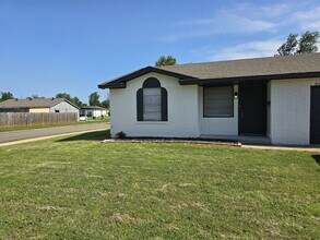 4116 SE 45th Terrace in Oklahoma City, OK - Foto de edificio - Building Photo