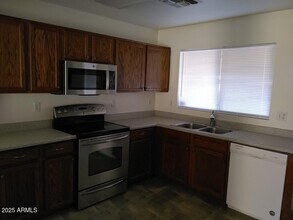 1418 E 12th St in Casa Grande, AZ - Building Photo - Building Photo
