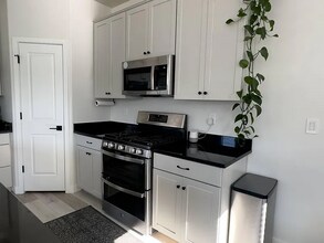 15113 Halter Wy in Bluffdale, UT - Building Photo - Building Photo