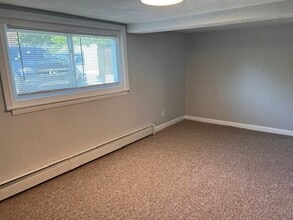 31 Congress St in Milford, MA - Building Photo - Building Photo